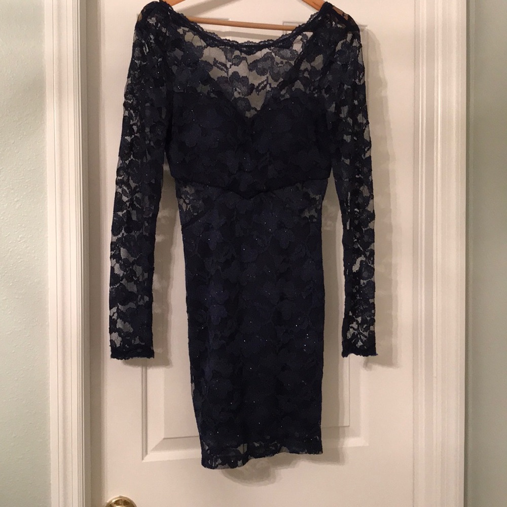 Gorgeous long sleeve lace mini